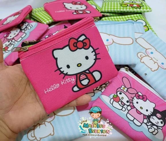 30 Porta Moedas Hello Kitty Tamanho: 10x12cm
