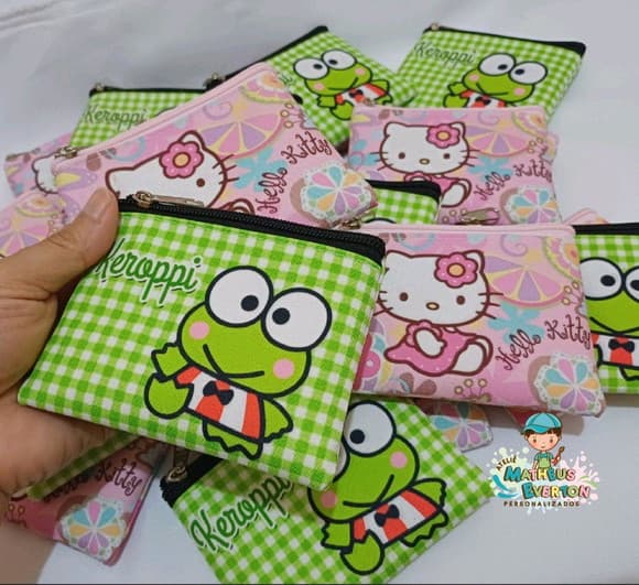 30 Porta Moedas Hello Kitty Tamanho: 10x12cm