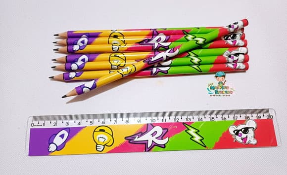45 Kits Lápis e Régua Personalizado Emily Vick