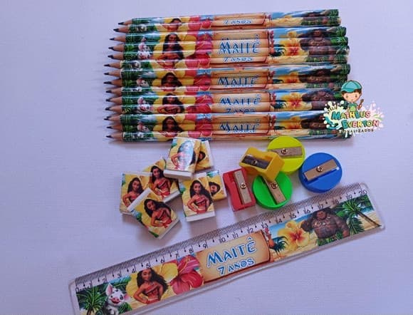 35 Kits Lápis, Borracha, Régua e Apontador Moana