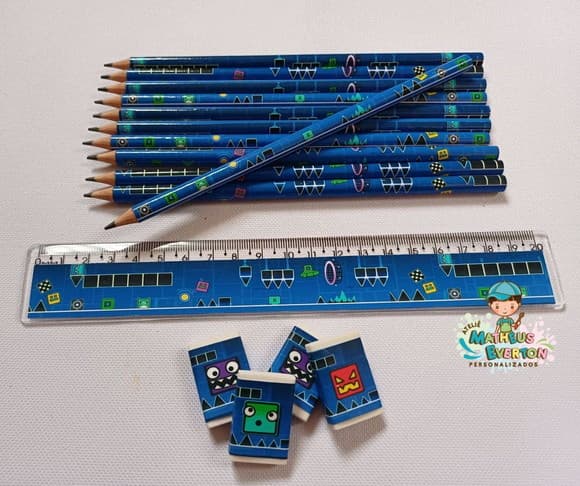 35 Kits Lápis, Régua e Borracha Personalizado Geometry Dash
