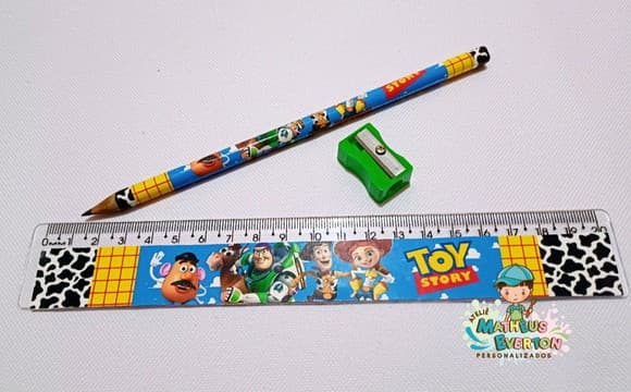 30 Kits Lápis, Régua e Apontador Personalizado Toy Story
