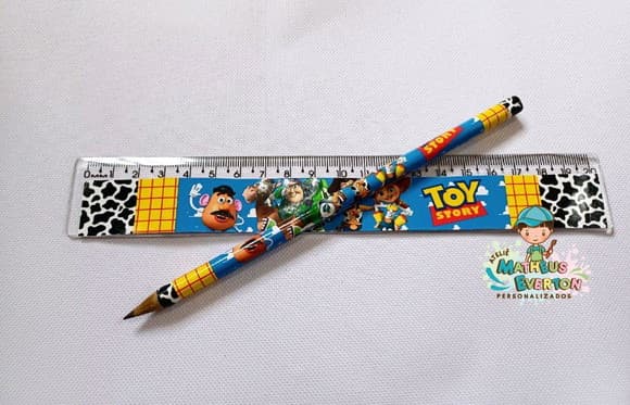 45 Kits Lápis e Régua Personalizado Toy Story