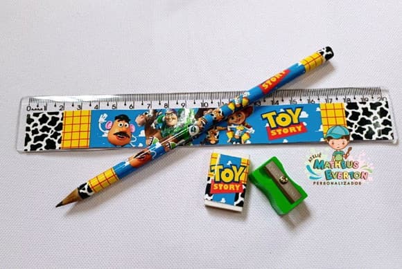 45 Kits Lápis, Borracha, Régua e Apontador Toy Story