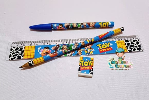 30 Kits Lápis, Caneta,regua e Borracha Toy Story