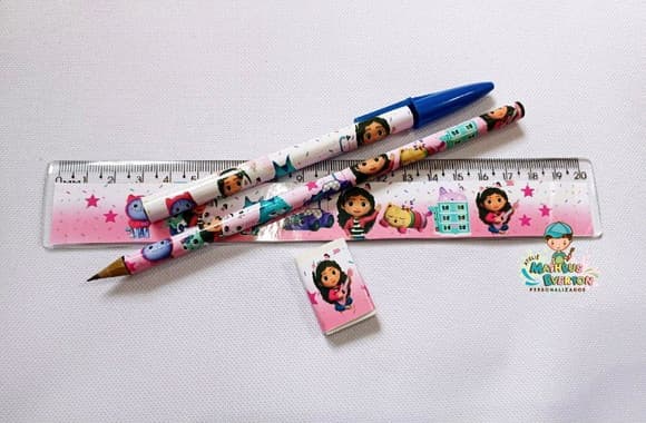 35 Kits Lápis, Caneta,regua e Borracha a Casa Mágica da Gabi