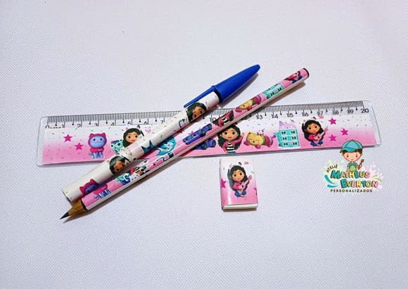 30 Kits Lápis, Caneta,regua e Borracha a Casa Mágica da Gabi