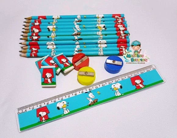 30 Kits Lápis, Borracha, Régua e Apontador Snoopy