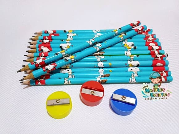 45 Kits Lápis e Apontador Personalizado Snoopy