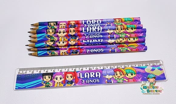 25 Kits Lápis e Régua Personalizado Guerreiras de K-pop Cute