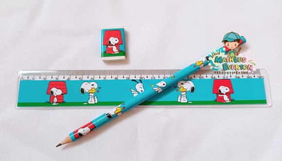35 Kits Lápis, Régua e Borracha Personalizado Snoopy