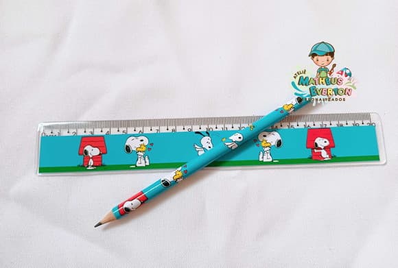 35 Kits Lápis e Régua Personalizado Snoopy