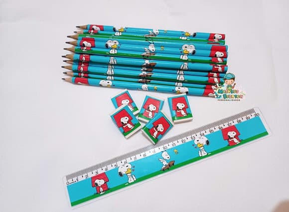 30 Kits Lápis, Régua e Borracha Personalizado Snoopy