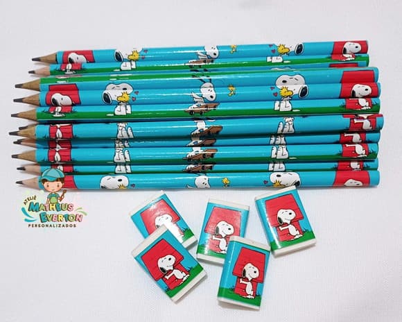 35 Kits Lápis e Borracha Personalizado Snoopy