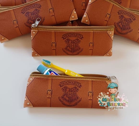 Estojo Slim Porta Higiene Bucal Harry Potter Tam: 19x7