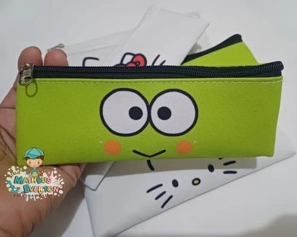 75 Estojos Slim Personalizad Keroppi e Hello Kitty Tam: 19x7