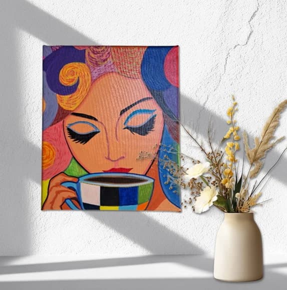 Mini Quadro Acrílico Figurativo de Mulher Tomando Café