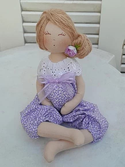 Coleção Poesia - Boneca Vida