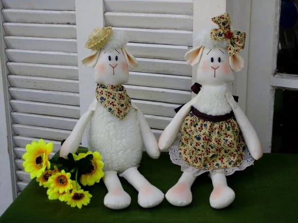 Casal Béee - Coleção Fazendinha