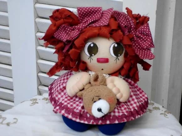 Boneca Annie Fuxico