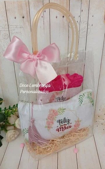 Kit Presente Dia das Mães Sacola Cristal Toalha Necessaire
