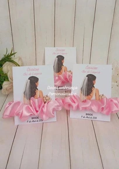 Card com Xuxinha de Cetim Chá de Lingerie 15 Anos Outros - foto 1