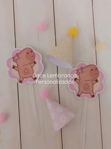 Mini Chapéu Topper Docinhos Capivara Cute Decoração Mesa