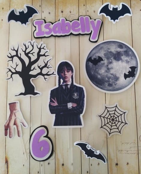 Topper Bolo e Docinhos Wandinha Aniversário - foto 1