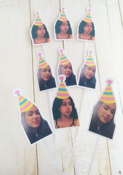 Topper para Docinhos com Foto e Chapeuzinho 15 Anos