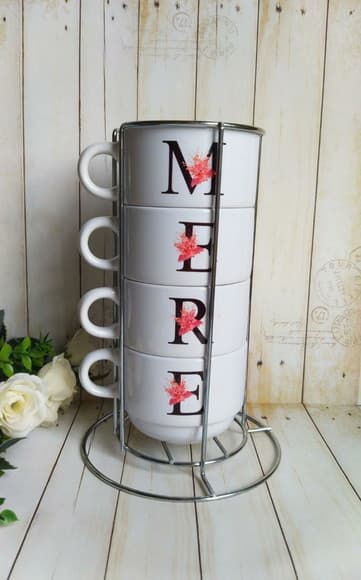 Torre Xícaras com Nome Personalizado - foto 1