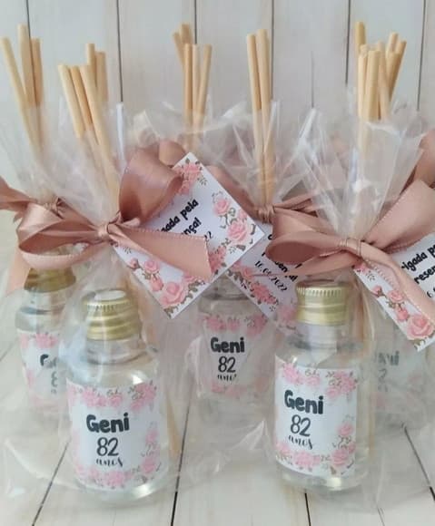 Mini Aromatizador Lembrancinha Aniversário 82 Anos