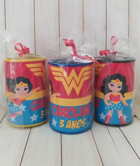 Cofrinho Mulher Maravilha Personalizado Embalados